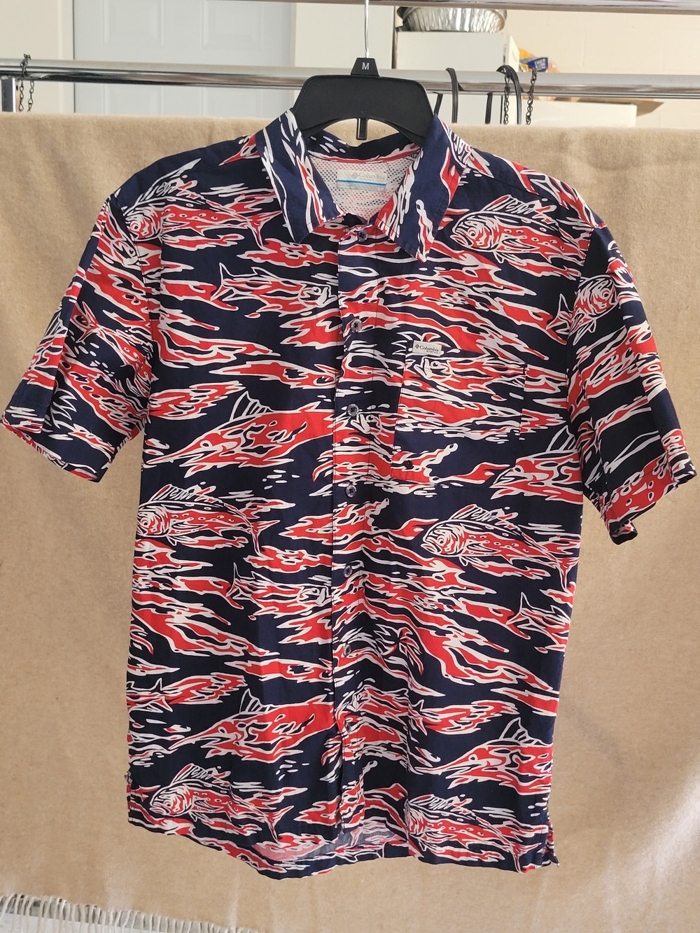 Clombia PFG Men's Short-Sleeve Printed Button-Down Shirt — Navy & Red